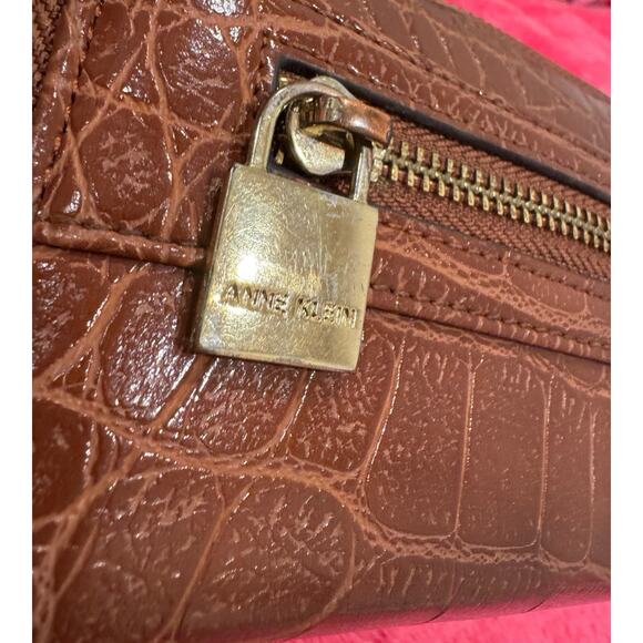 Anne Klein Women’s Wallet Brown Croc Embossed Faux Leather Zip Around - Picture 4 of 12